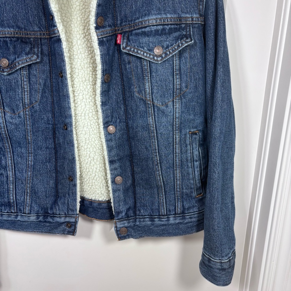 Levi's Sherpa Denim Trucker Jacket S Medium Wash - Picture 2 of 7